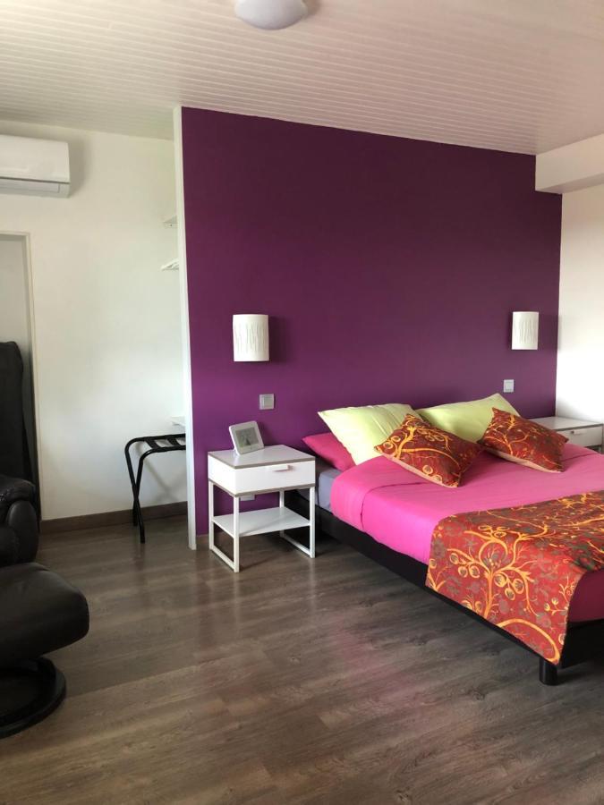 La Ferme Du Bonheur Bed & Breakfast Arbigny Bagian luar foto